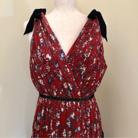 Lulus. Such Sophistication Rust Red Floral Print Pleated Maxi Dress. Medium - Picture 6 of 15